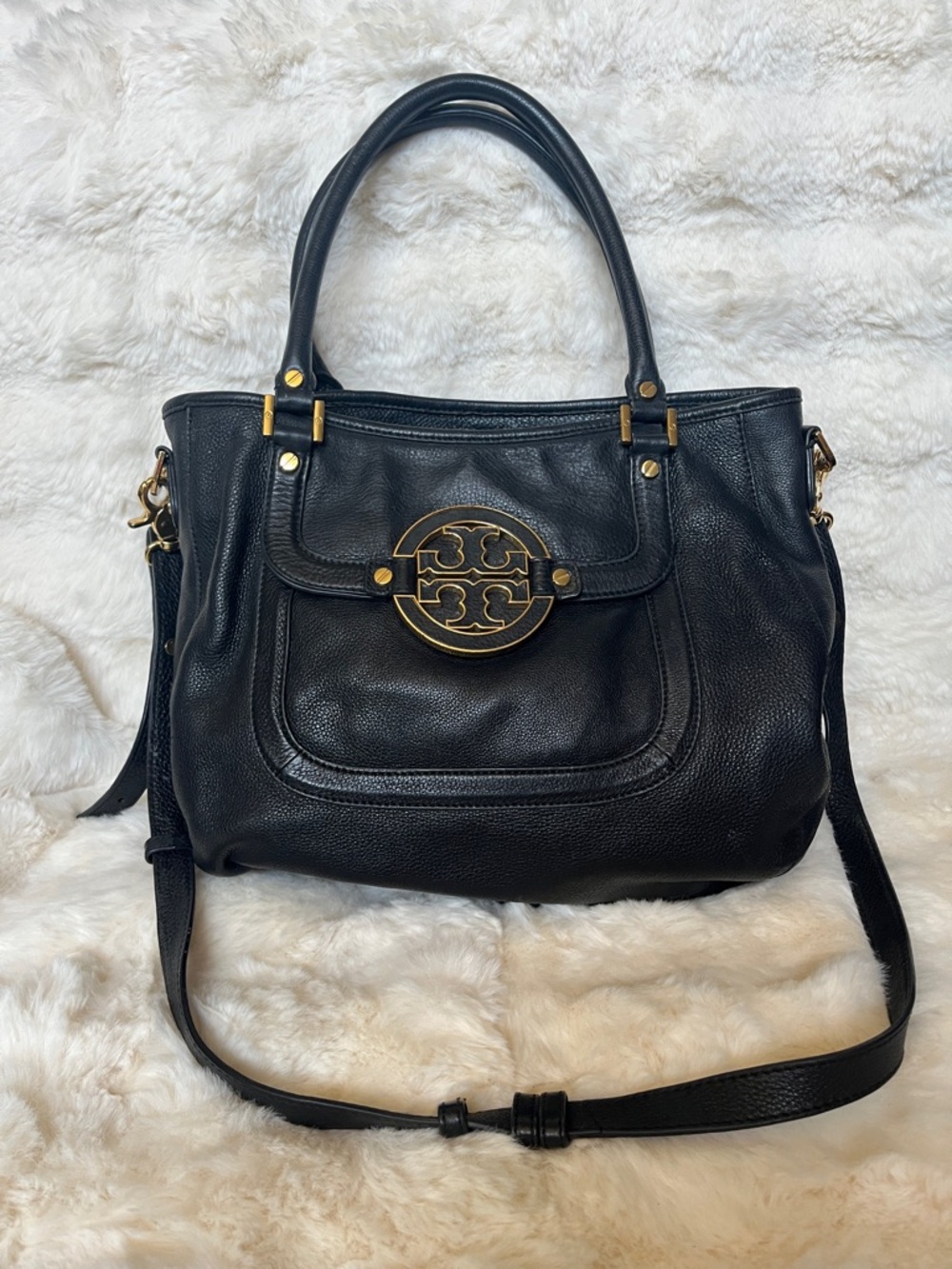 Tory Burch Black Leather Shoulder Bag with Gold Hardware